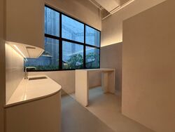 Hexacube (D14), Office #519030681